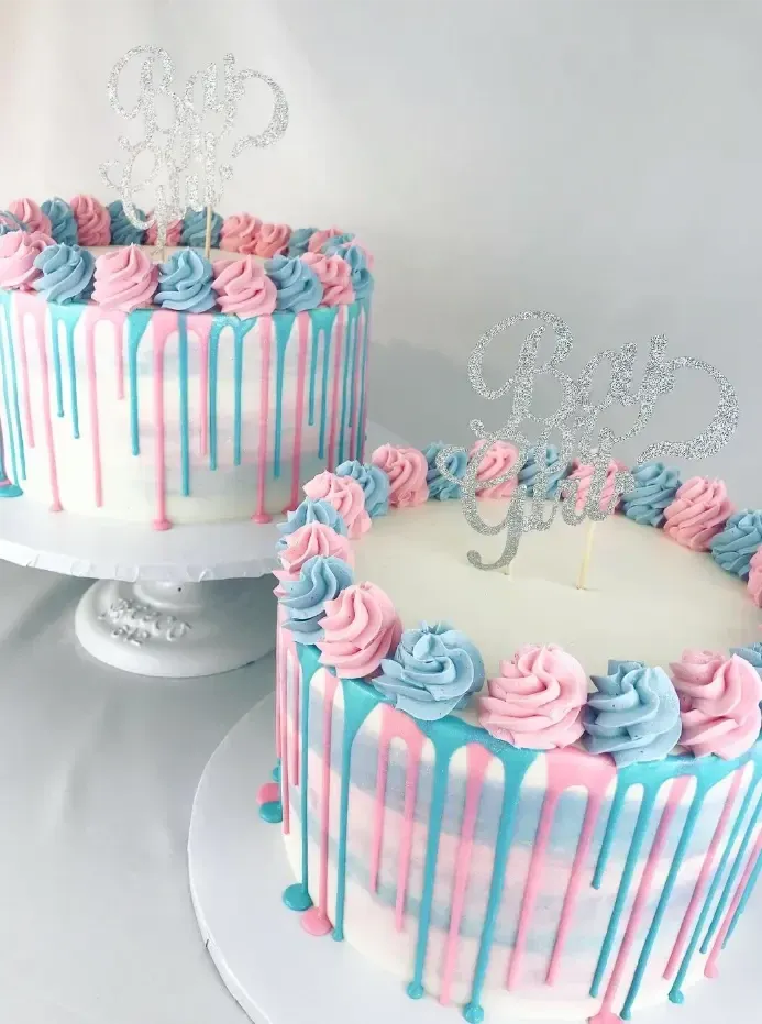 Gender Reveals cake by Cakes by Iz, photo 2