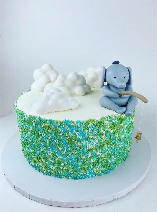 Custom baby shower cake by Cakes by Iz, photo 4