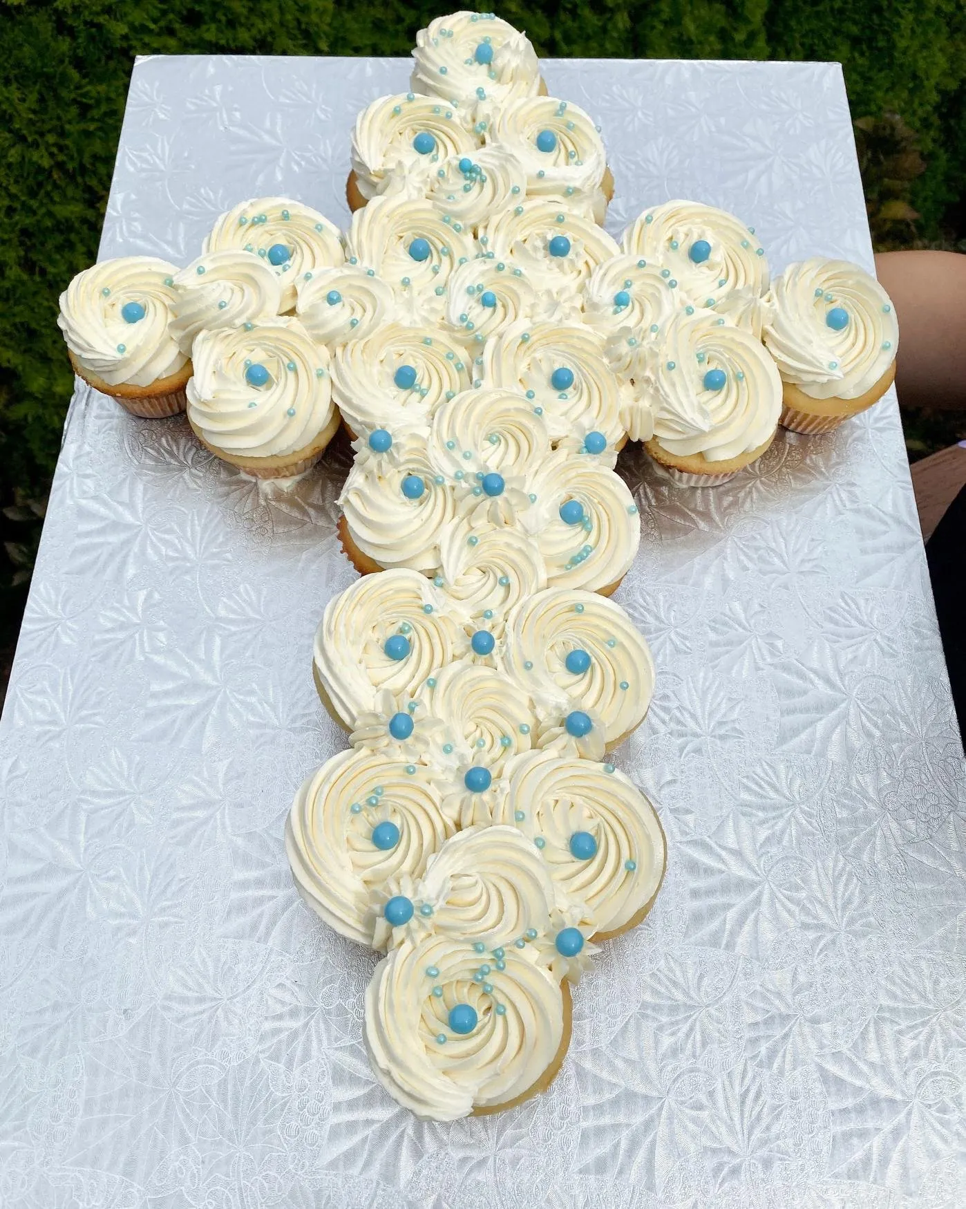 Custom cupcakes by Cakes by Iz, photo 22