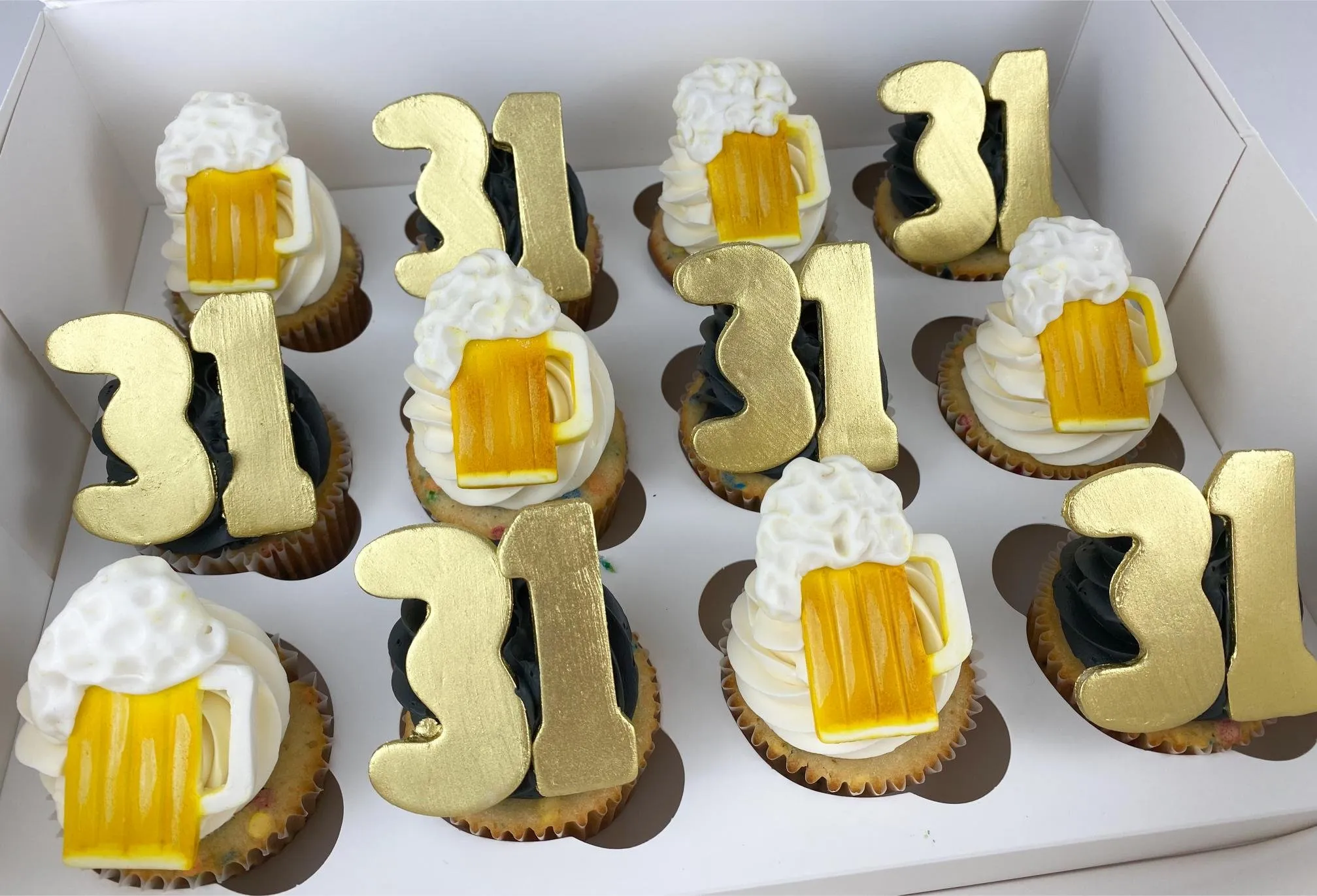 Custom cupcakes by Cakes by Iz, photo 11