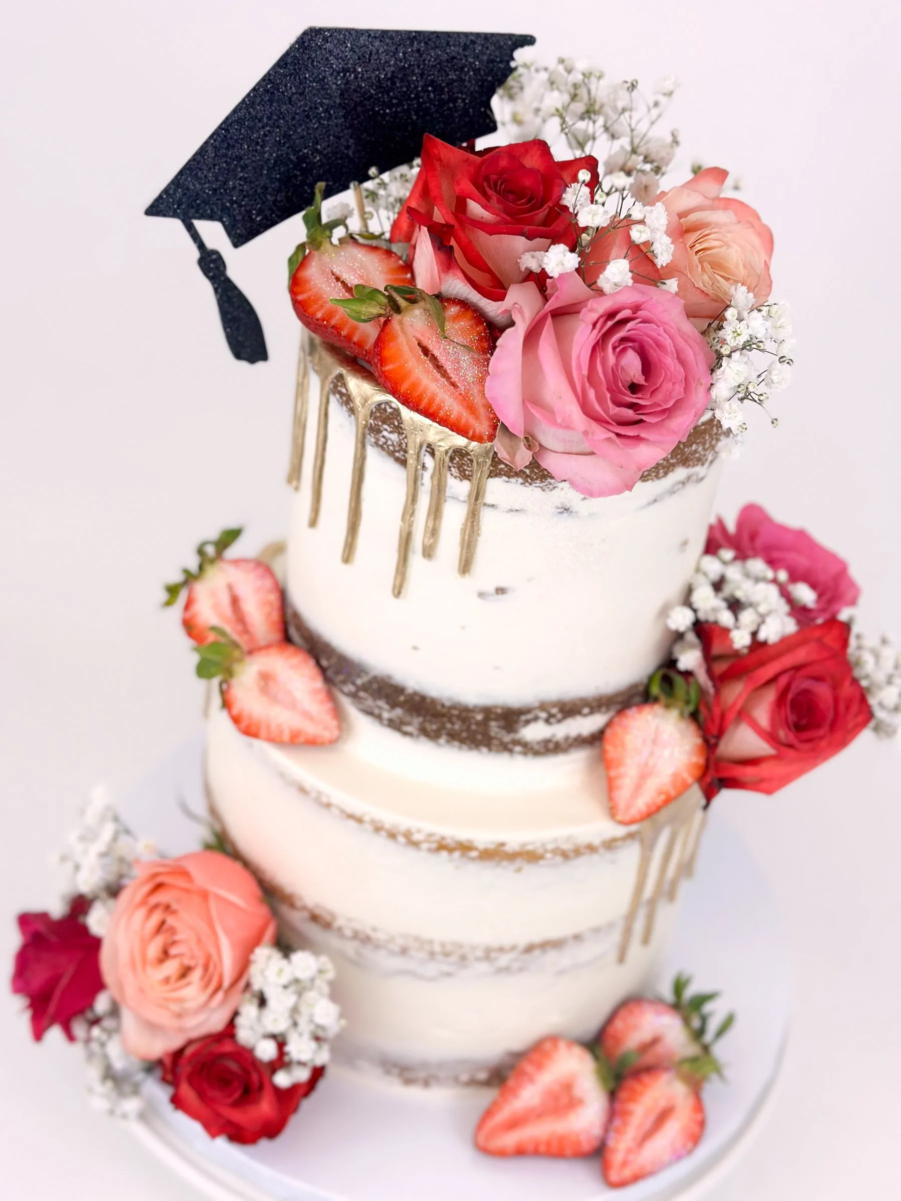 Custom graduation cake by Cakes by Iz