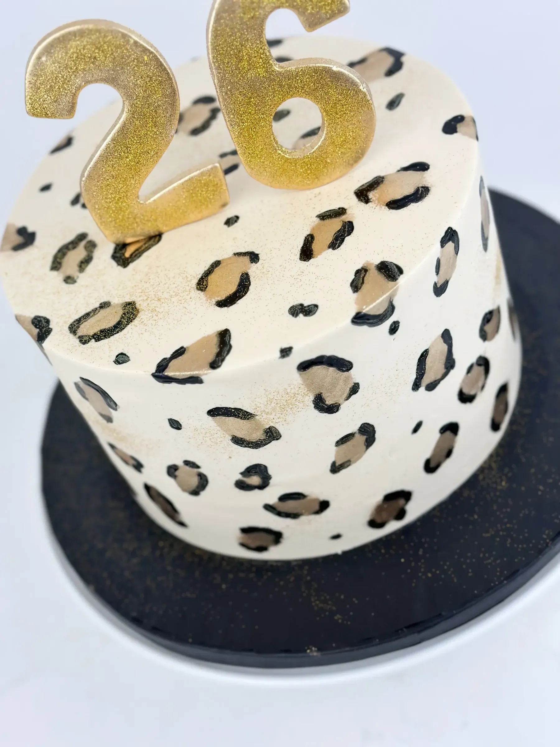 Custom birthday cake by Cakes by Iz