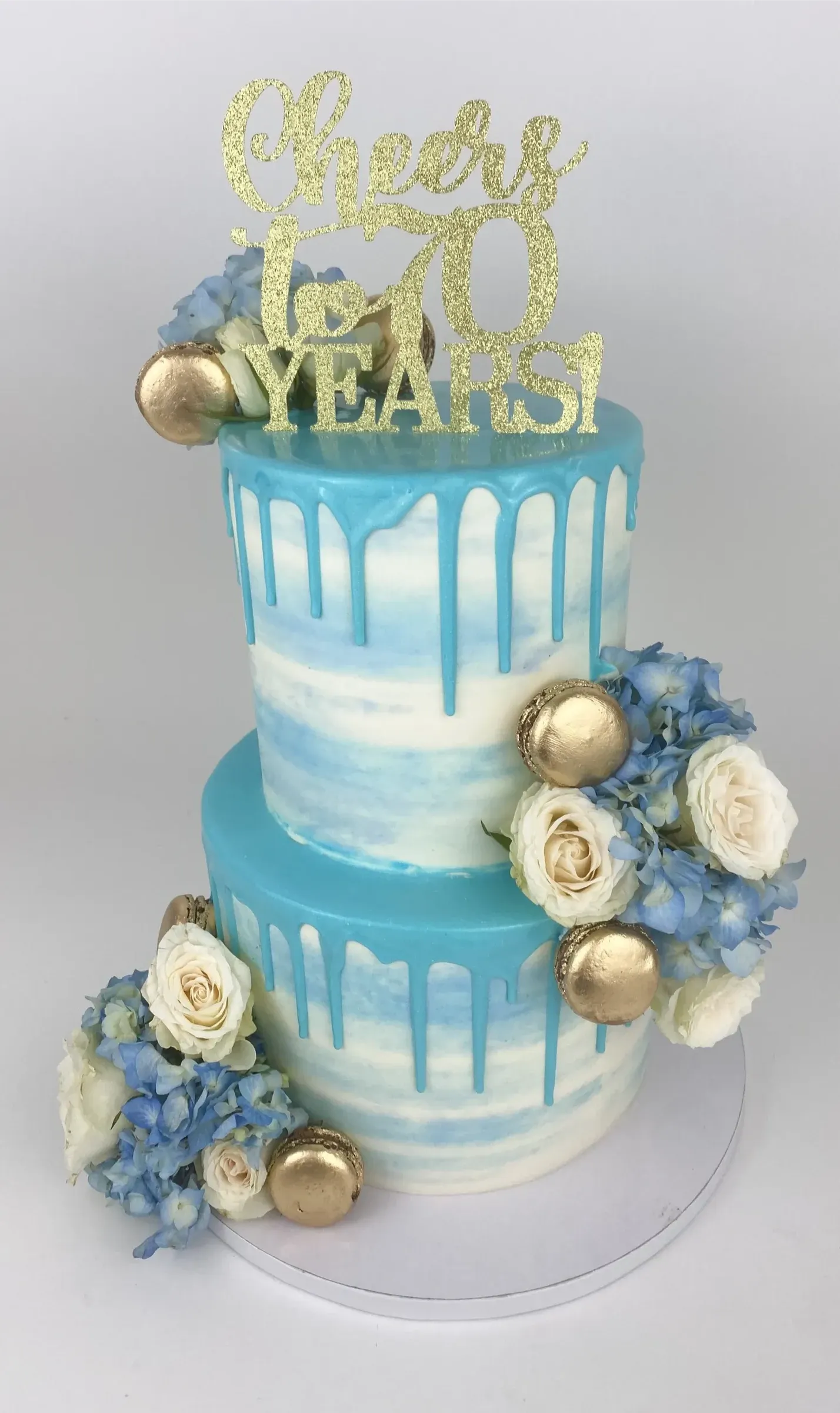 Anniversaries cake by Cakes by Iz, photo 6