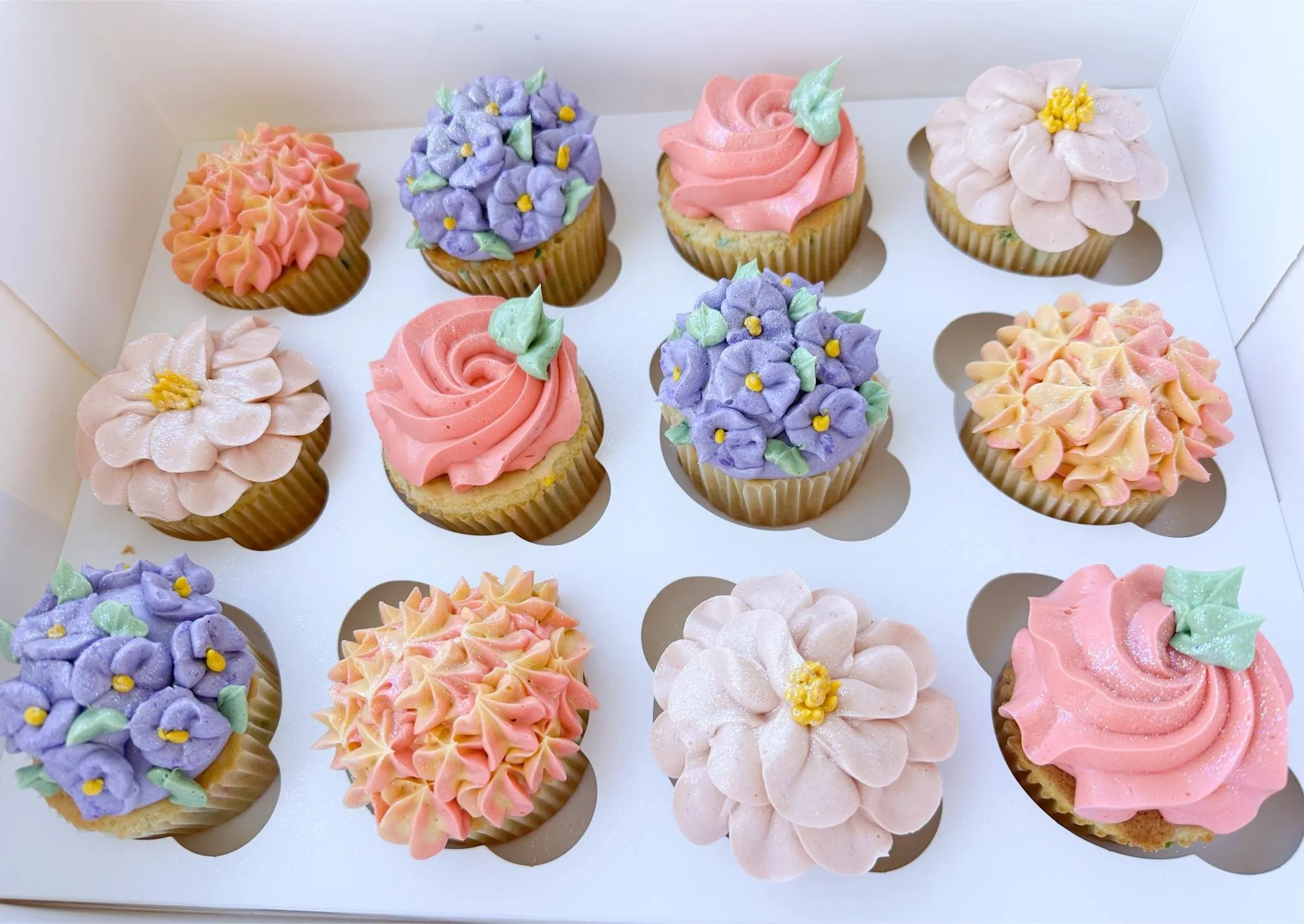 Custom cupcakes by Cakes by Iz, photo 2